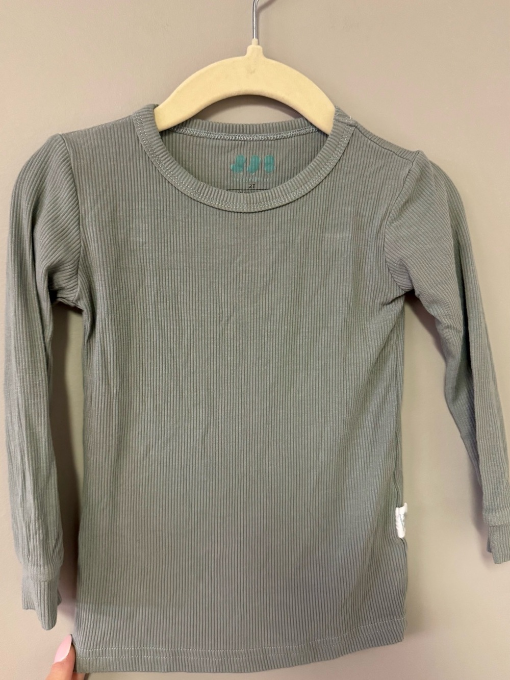 Kids Ribbed Long-Sleeve Tee in Sage Green
